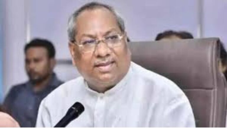 UP में अफसरशाही बनाम मंत्री! संजय निषाद का फूटा ग़ुस्सा